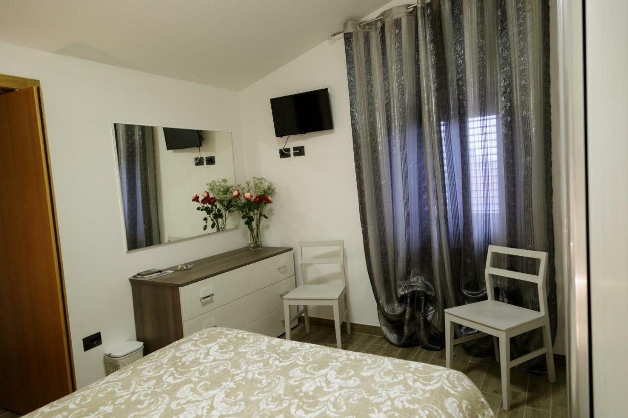 Vico 59 Bed & Breakfast Ortona Bagian luar foto